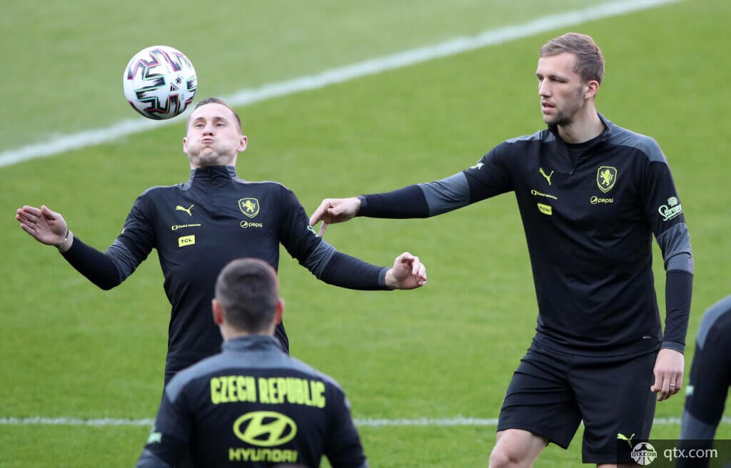 甲联赛中的 甲联赛中的